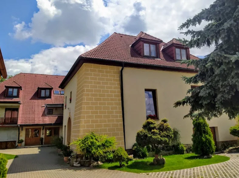 Zámek Cerhenice, Czech Republic (Czechia)